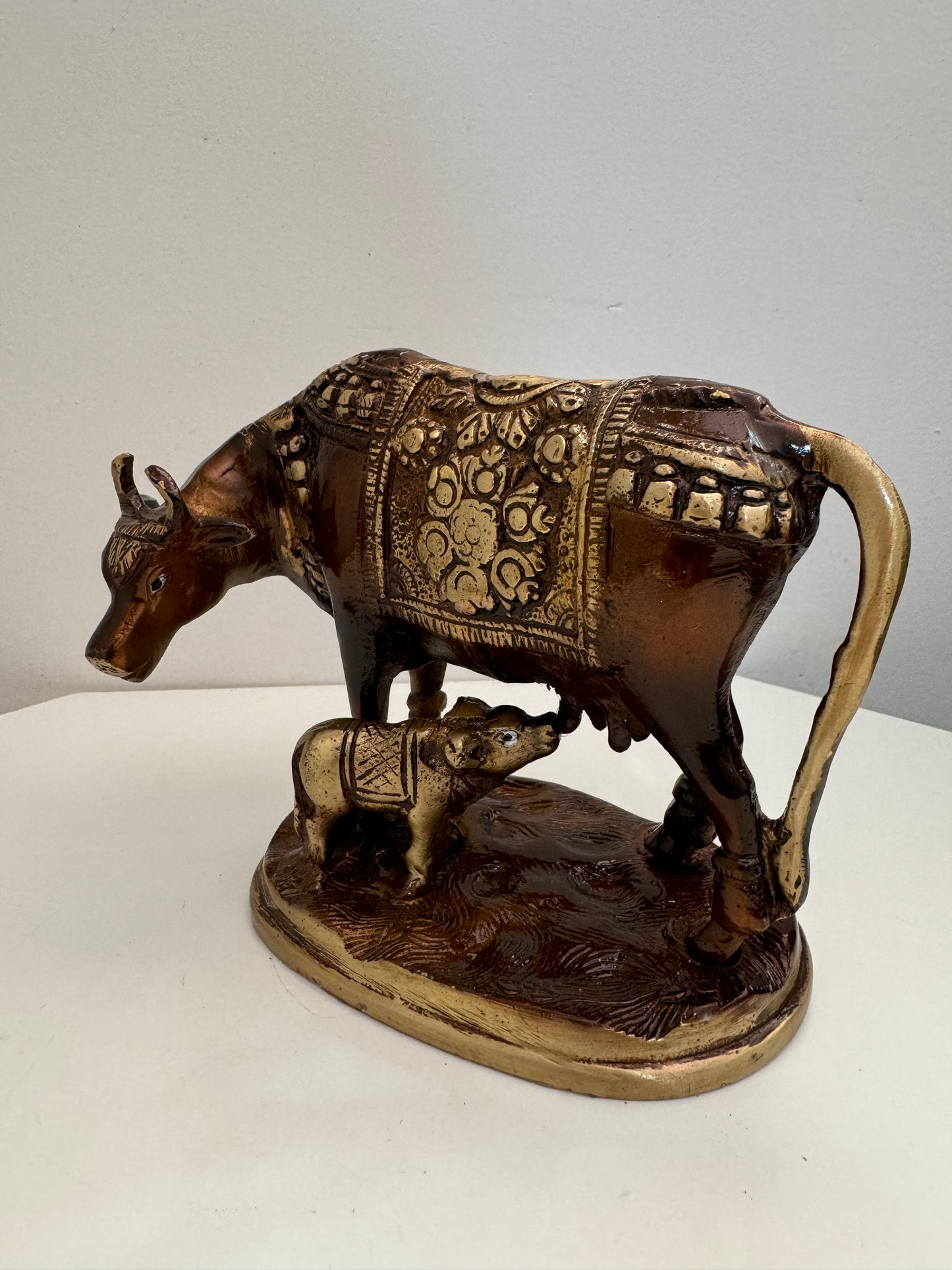 Cow with Calf Brass Murti