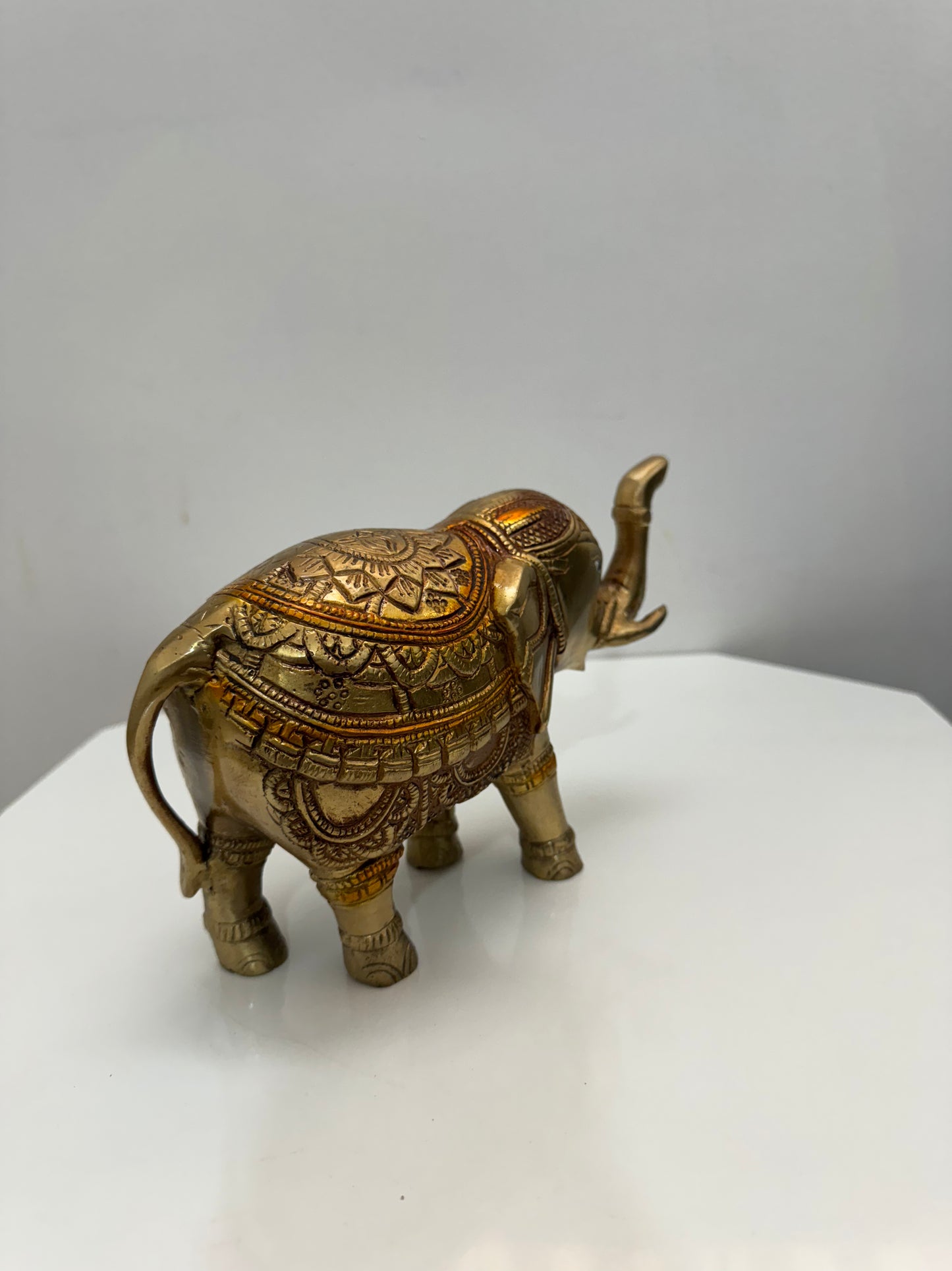 brass elephant statues